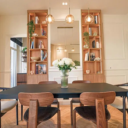 12b - Facing Port & Town Hall Cannes