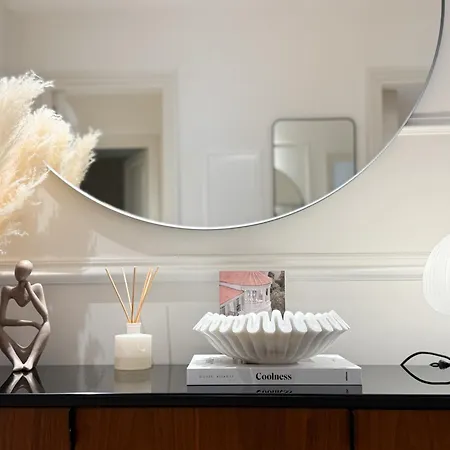 12b - Facing Port & Town Hall Cannes